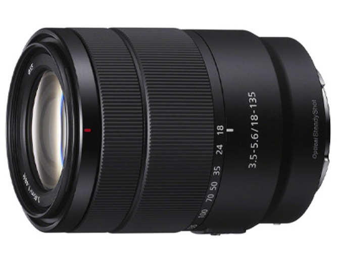 18-135mm f3.5-F5.6 OSS Lens