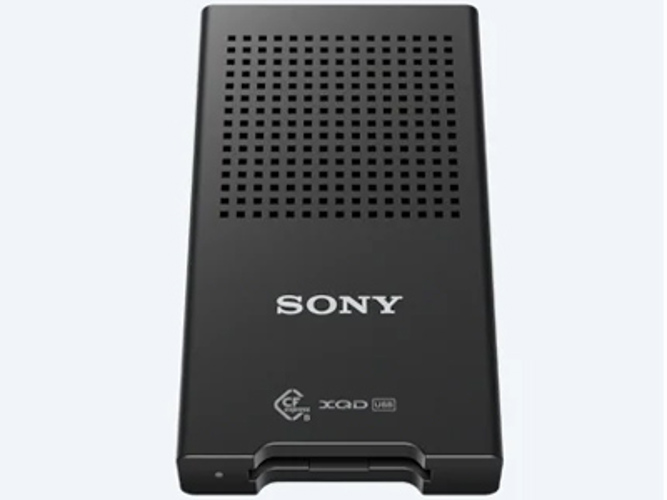 CFexpress Type B and XQD Memory Card Reader