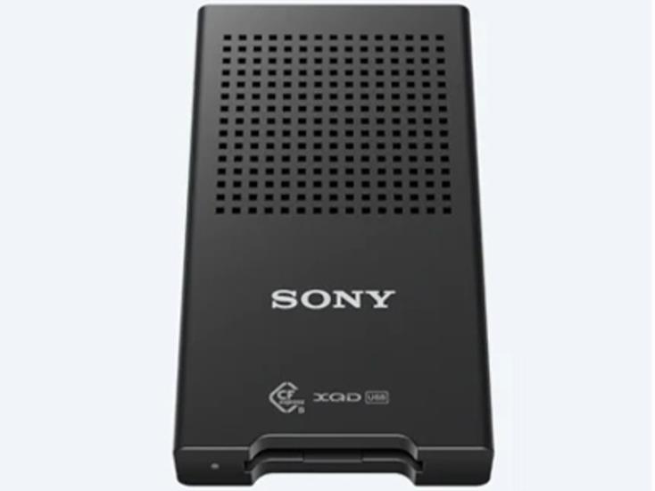 CFexpress Type B and XQD Memory Card Reader