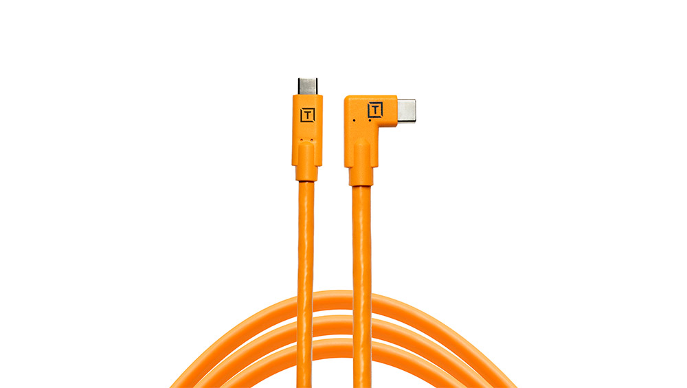 LeverLock & Cable Kit USB-C to USB-C 15' (4.6m) Straight to Right