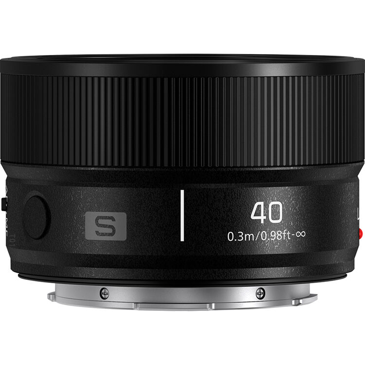 LUMIX S 40mm f/2.0 